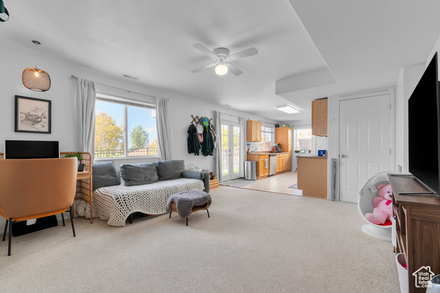 Photo 20 for MLS #2116065 at 921 N 600 East