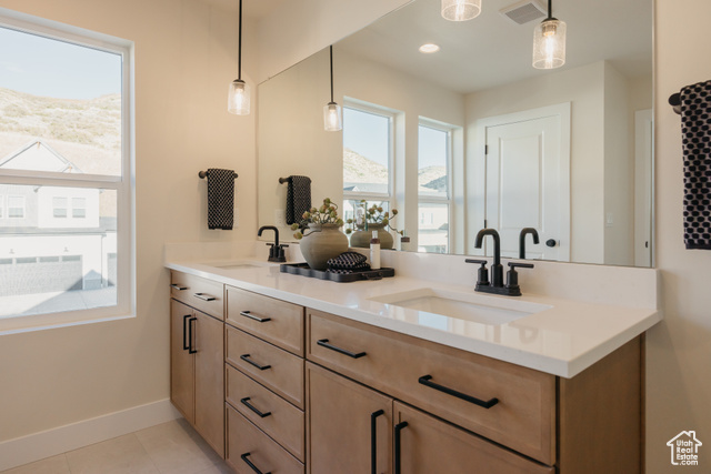Photo 27 for MLS #2116067 at 1689 W Canyon Rim Dr #636