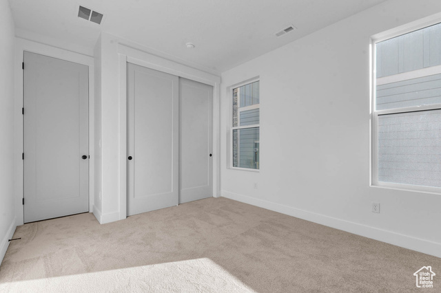 Photo 7 for MLS #2116075 at 3971 W Red Clover Dr