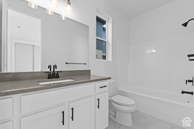 Photo 8 for MLS #2116075 at 3971 W Red Clover Dr