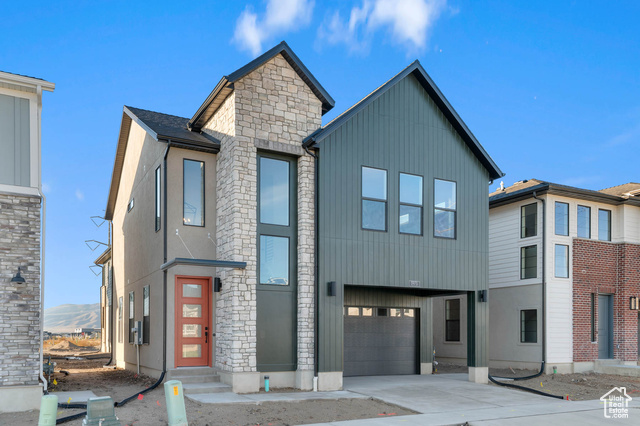 Photo 2 for MLS #2116075 at 3971 W Red Clover Dr