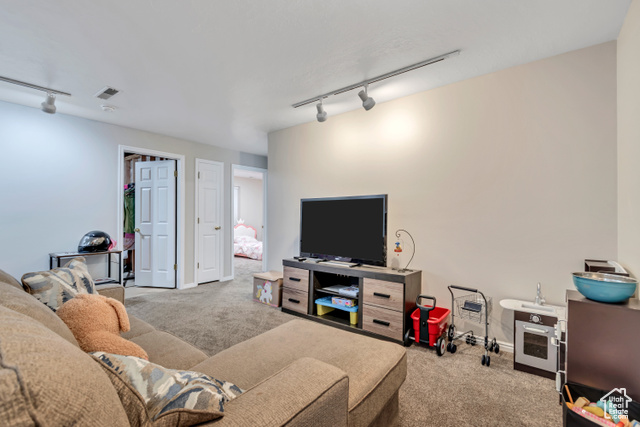 Photo 18 for MLS #2116078 at 533 S 670 East
