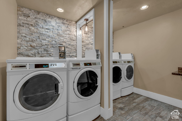 Photo 17 for MLS #2116082 at 580 Main St #309