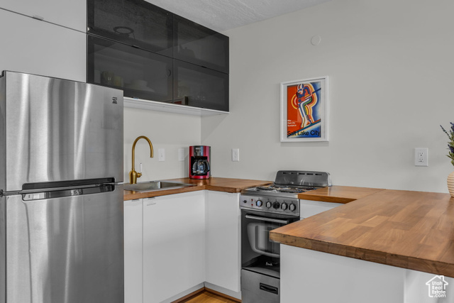 Photo 6 for MLS #2116082 at 580 Main St #309