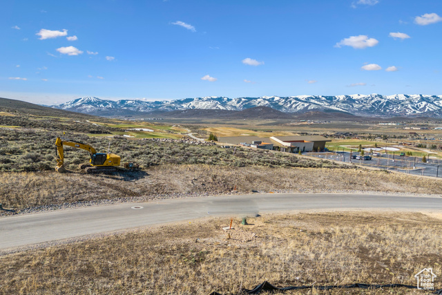 Photo 3 for MLS #2116084 at 3101 Hills Ridge Rd