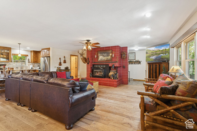 Photo 15 for MLS #2116086 at 135 Crestview Dr