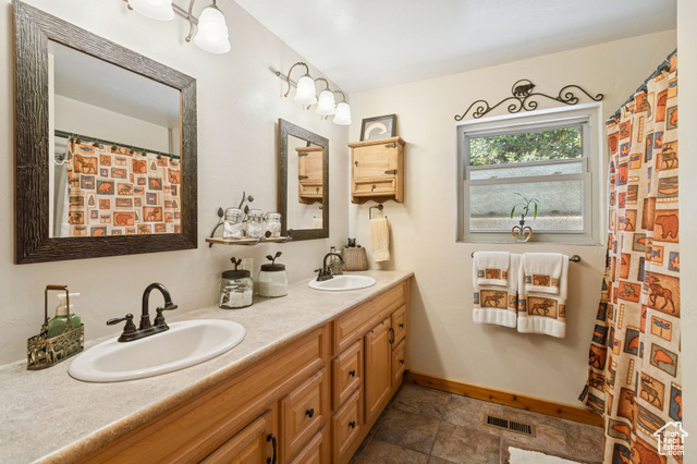 Photo 9 for MLS #2116086 at 135 Crestview Dr