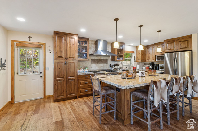 Photo 22 for MLS #2116086 at 135 Crestview Dr