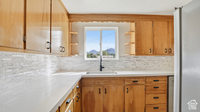 Photo 8 for MLS #2116089 at 533 S 700 West
