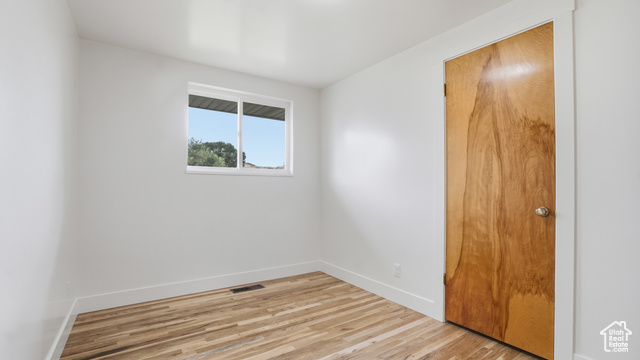 Photo 12 for MLS #2116089 at 533 S 700 West