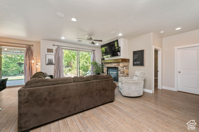 Photo 4 for MLS #2116094 at 548 S Haley Dr