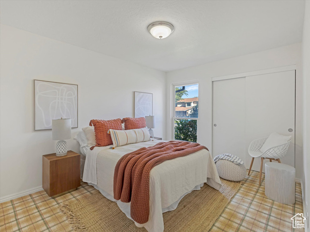 Photo 12 for MLS #2116098 at 1466 E Sandy Hills Dr