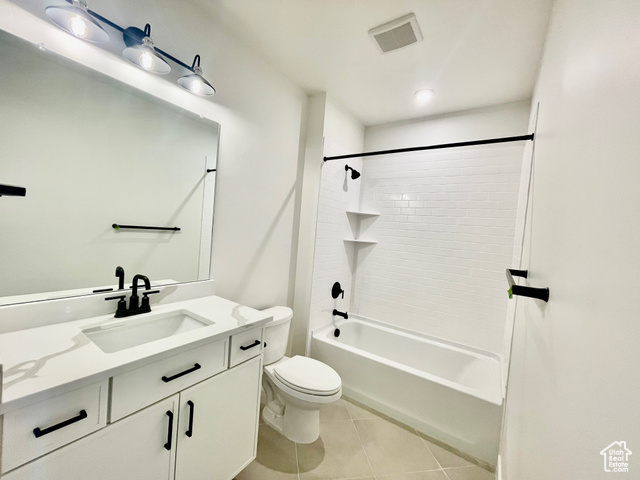 Photo 20 for MLS #2116105 at 5877 N Canyon Rim Rd #623