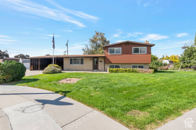 Photo 2 for MLS #2116107 at 189 W 850 South