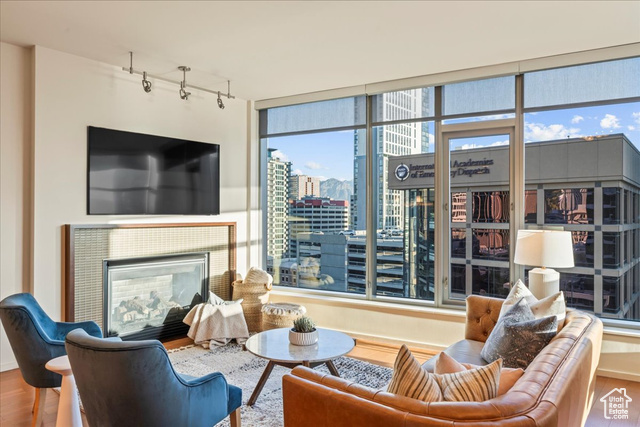 Photo 11 for MLS #2116110 at 35 E 100 South #807