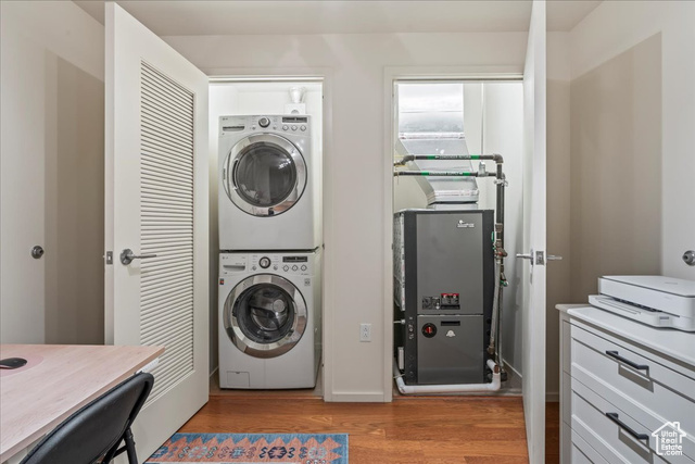Photo 5 for MLS #2116110 at 35 E 100 South #807