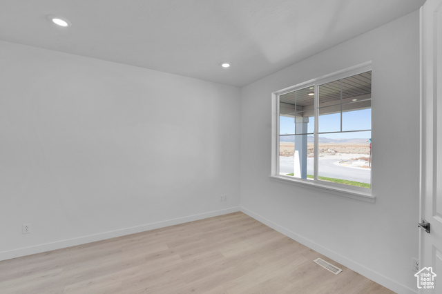 Photo 9 for MLS #2116116 at 1144 E Horseshoe Way #507