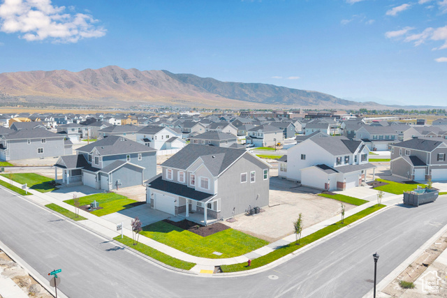 Photo 4 for MLS #2116116 at 1144 E Horseshoe Way #507