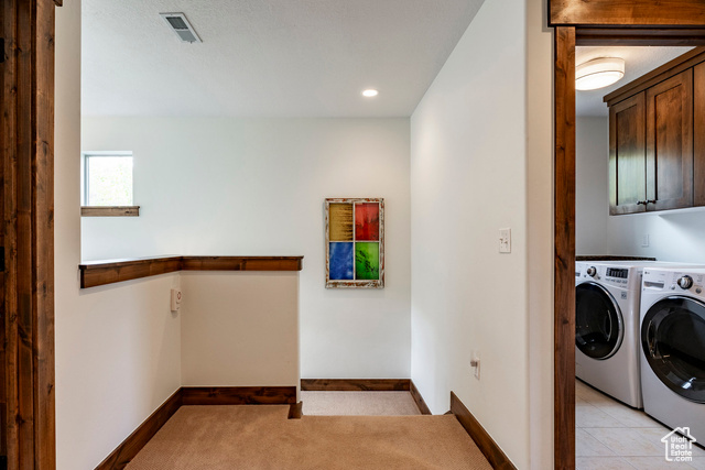 Photo 16 for MLS #2116119 at 924 W Abigail Dr