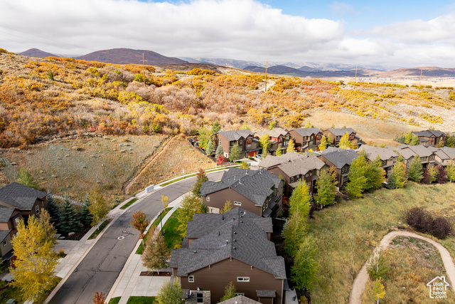 Photo 41 for MLS #2116119 at 924 W Abigail Dr