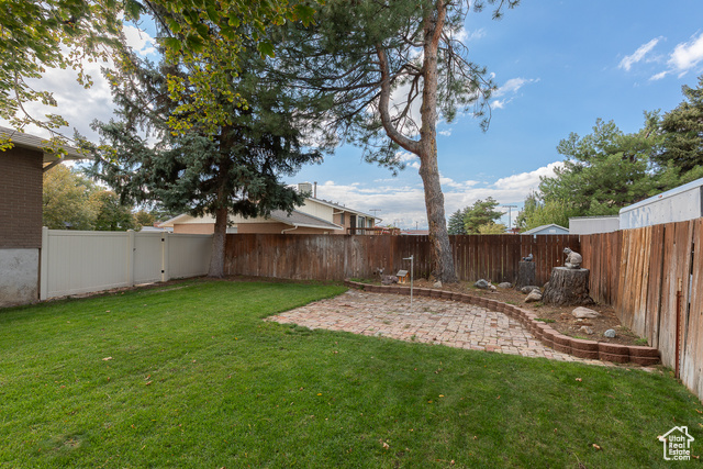 Photo 10 for MLS #2116126 at 1747 E Sugarloaf Dr