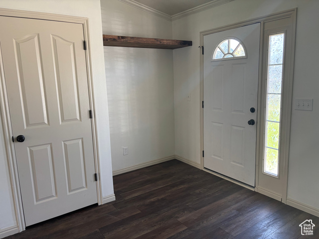 Photo 3 for MLS #2116131 at 512 N 400 East