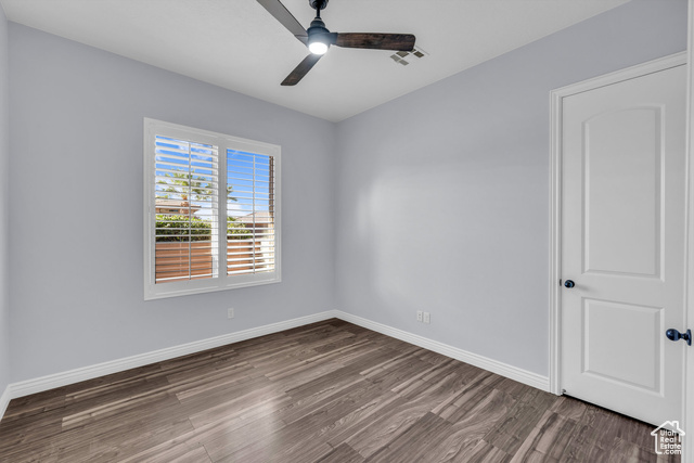 Photo 14 for MLS #2116137 at 587 E Amiata Way