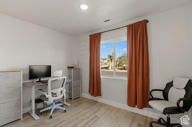 Photo 36 for MLS #2116161 at 269 S 120 East