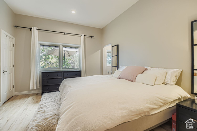Photo 15 for MLS #2116163 at 1921 Roffe Rd
