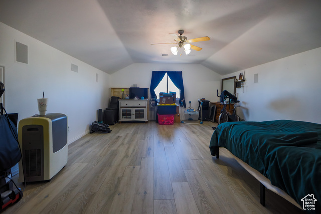 Photo 19 for MLS #2116164 at 826 N 1100 West Cir