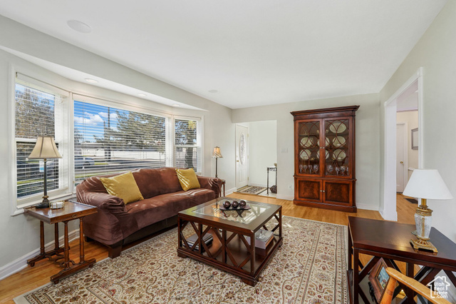 Photo 15 for MLS #2116167 at 4641 S Rainbow Dr