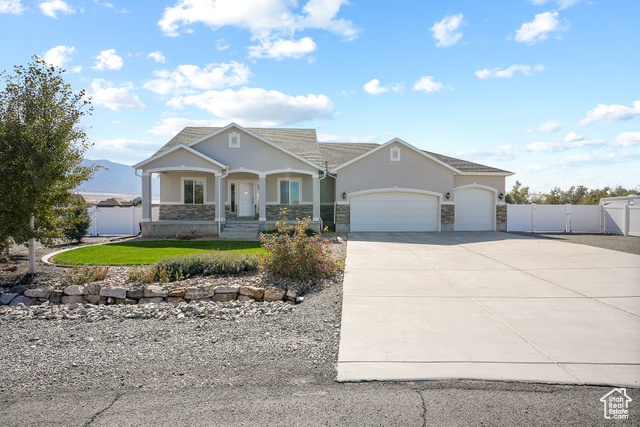 Photo 51 for MLS #2116170 at 1426 E Cluff Ln