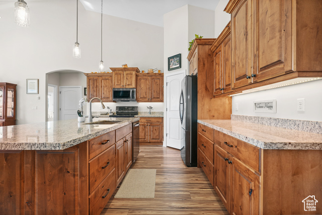 Photo 6 for MLS #2116170 at 1426 E Cluff Ln