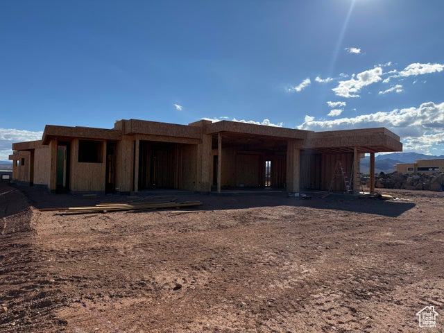 Photo 9 for MLS #2116171 at 2874 W Indian Peaks Cir