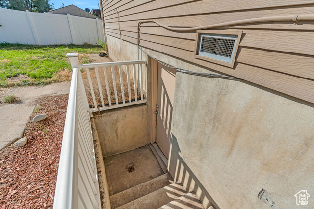 Photo 5 for MLS #2116176 at 9569 S Flint Dr