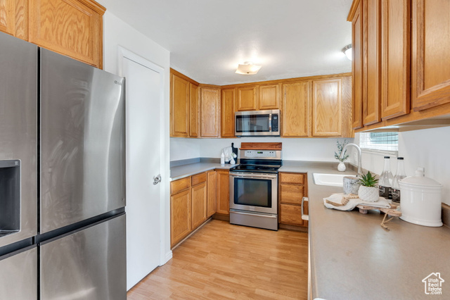 Photo 10 for MLS #2116176 at 9569 S Flint Dr