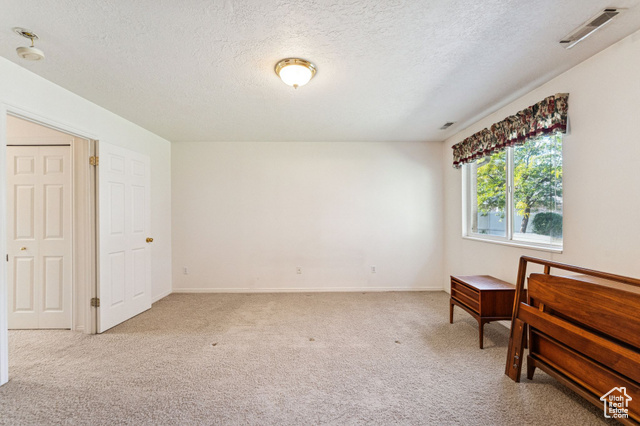 Photo 15 for MLS #2116177 at 780 W 4075 South