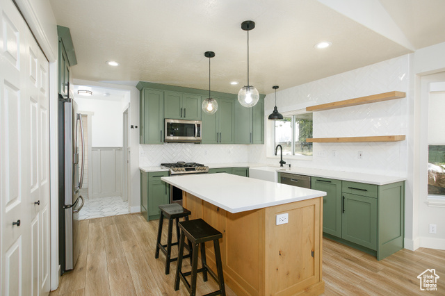 Photo 11 for MLS #2116180 at 1306 N Thornfield Rd