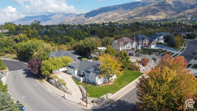 Photo 34 for MLS #2116180 at 1306 N Thornfield Rd