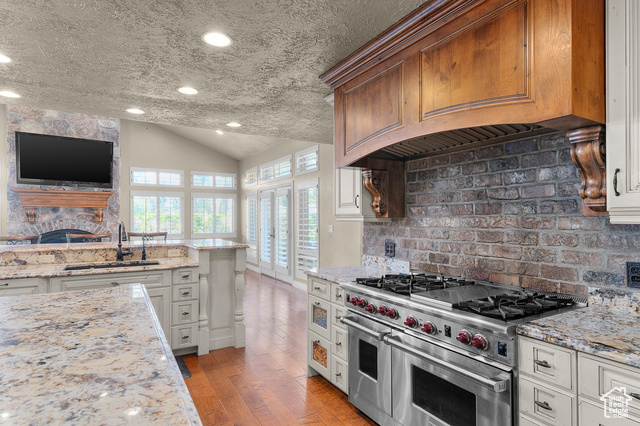 Photo 4 for MLS #2116181 at 2683 W Carson Ln