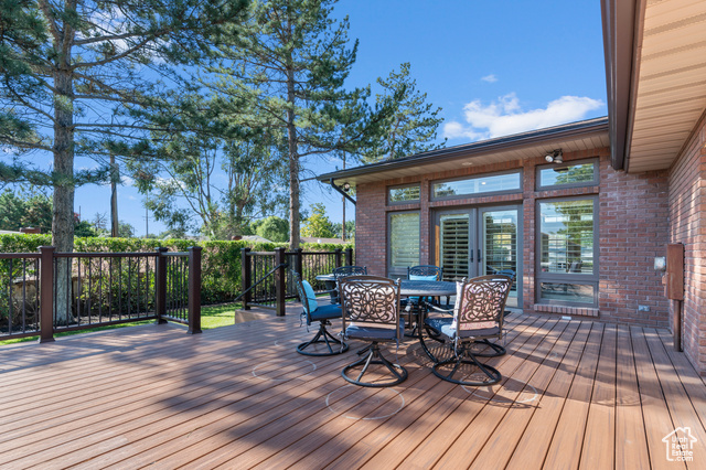 Photo 18 for MLS #2116181 at 2683 W Carson Ln
