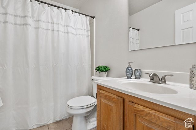 Photo 16 for MLS #2116184 at 772 W 700 South