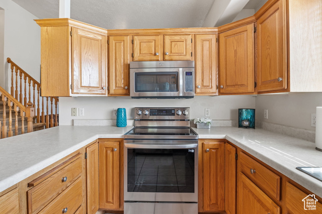 Photo 9 for MLS #2116184 at 772 W 700 South