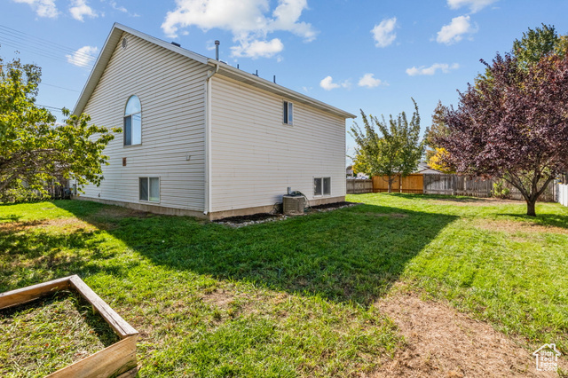 Photo 23 for MLS #2116184 at 772 W 700 South
