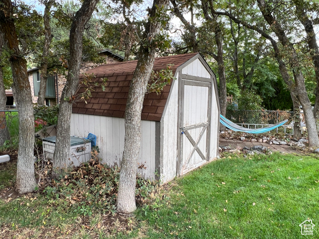 Photo 7 for MLS #2116186 at 3606 N 2775 East