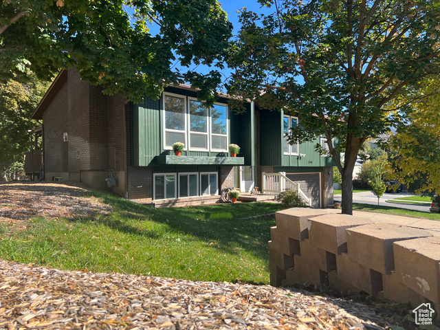 Photo 5 for MLS #2116186 at 3606 N 2775 East