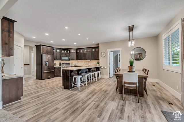 Photo 6 for MLS #2116188 at 697 W 1040 North