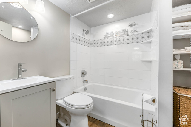 Photo 10 for MLS #2116191 at 264 E Southgate Ave
