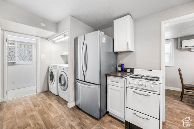 Photo 11 for MLS #2116191 at 264 E Southgate Ave
