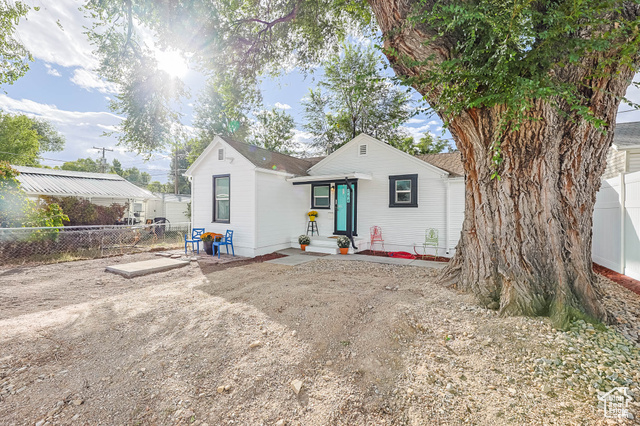 Photo 24 for MLS #2116191 at 264 E Southgate Ave